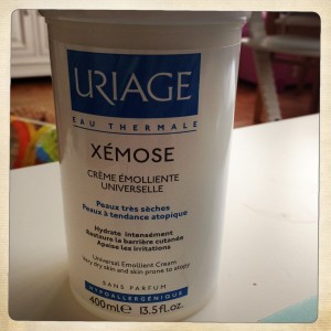 creme-magique-uriage-xemose-main-seches-abimees