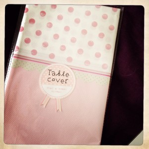 nappe--rose-poids-romantique-anniversaire-bebe-1-an