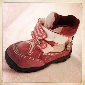 photo-premiere-chaussures-bebe-bottine-primigi-avis-rose