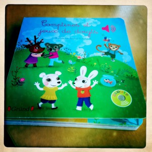 Comptines et jeux de doigts  couverture