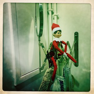 Elf on the shelf avis paris test tradition de noel pour enfant