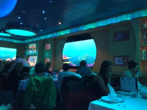 disney-cruise-restaurant-et-image